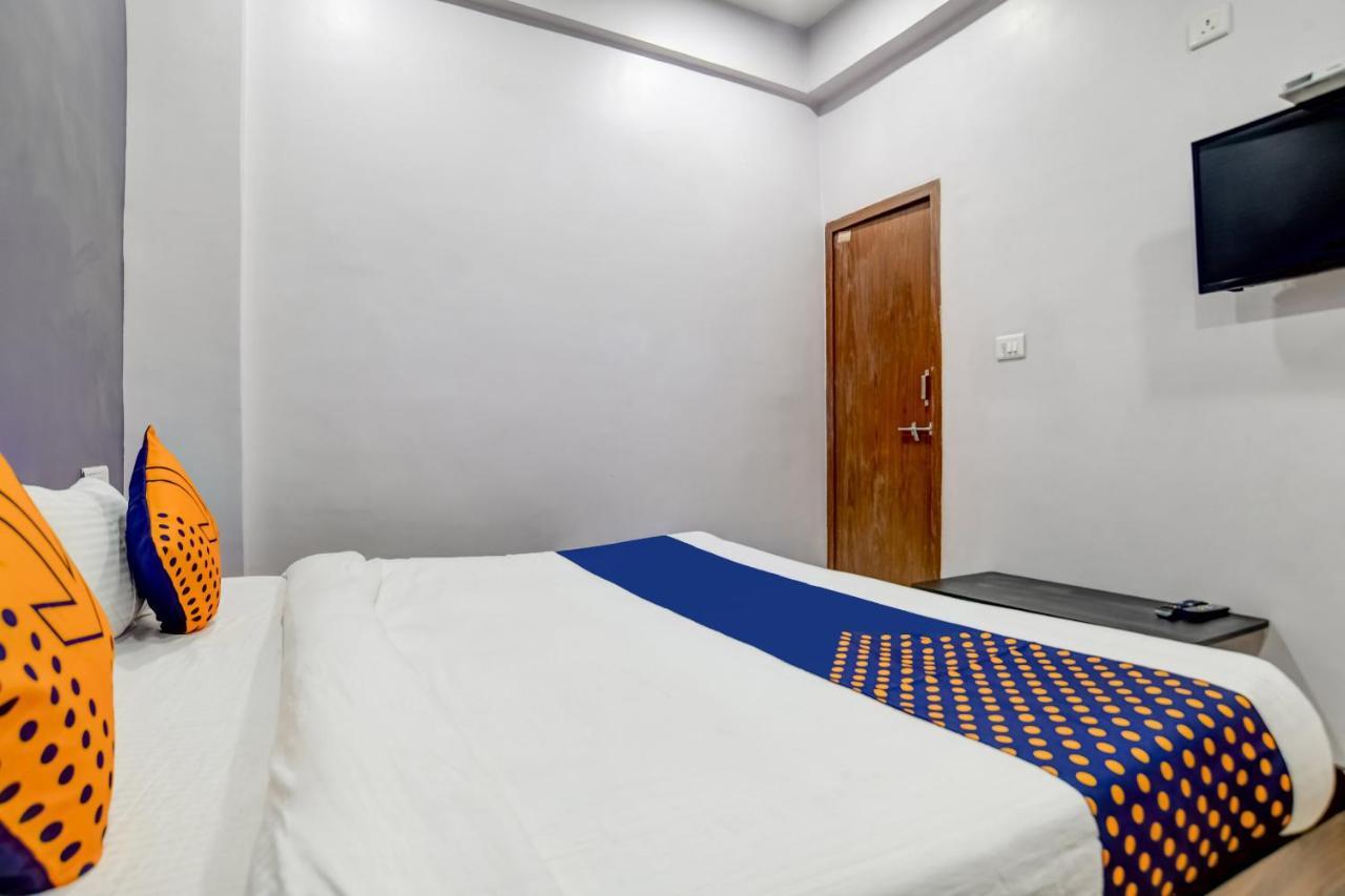 Spot On 76764 Hotel Lux Indore Exterior photo